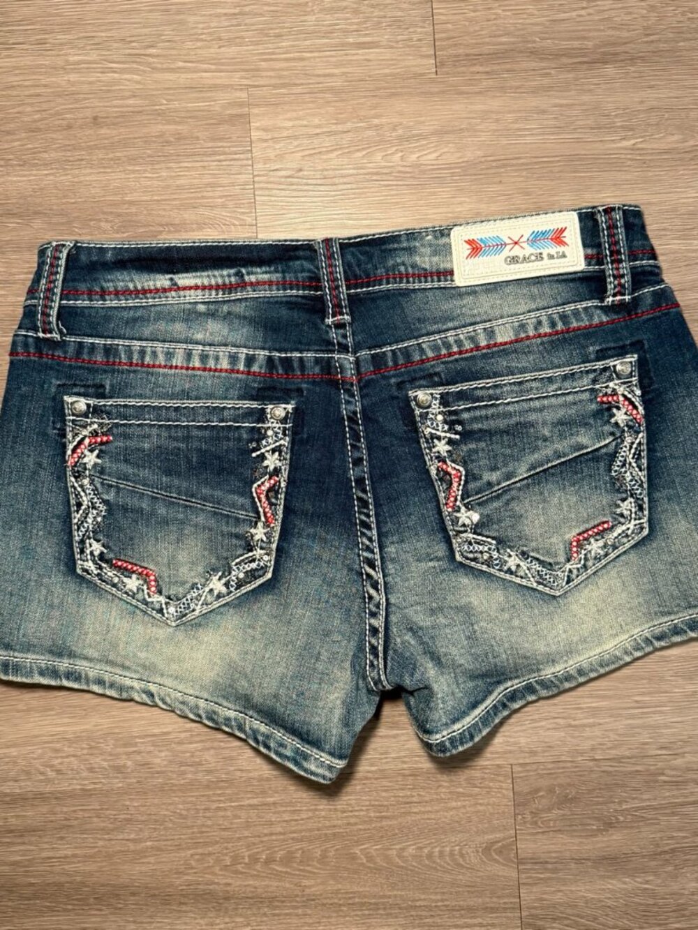 Grace in LA Americana Y2K Embroidered Denim Shorts Micro Cut Offs Womens sz 30